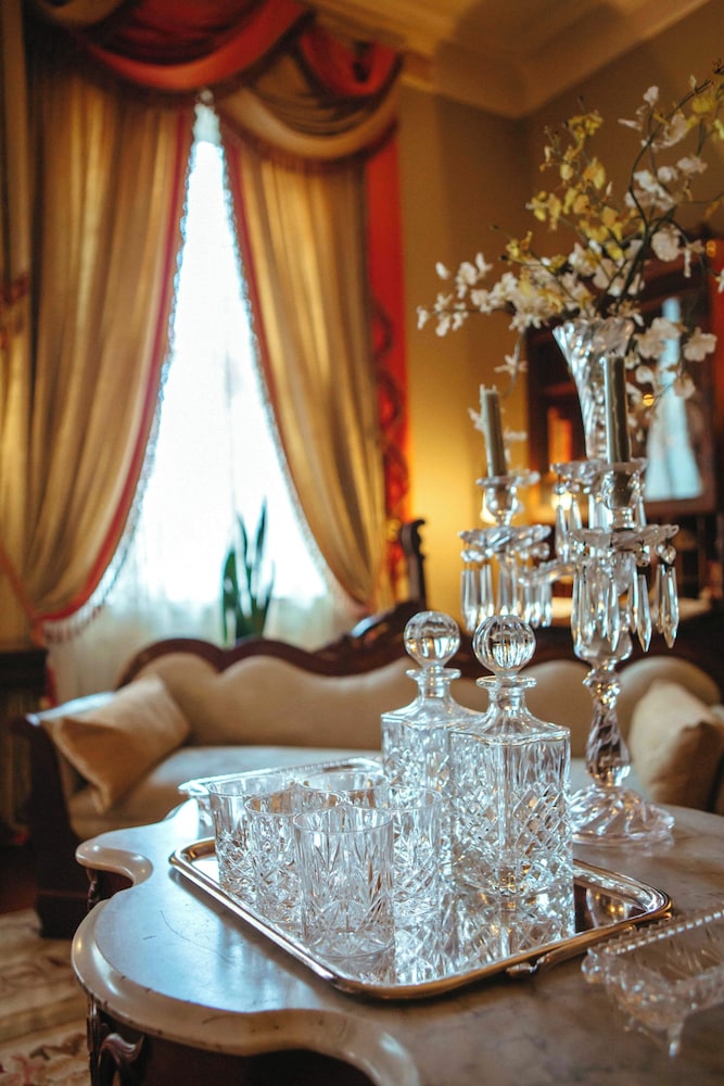 Anchuca Historic Mansion & Inn 26/49