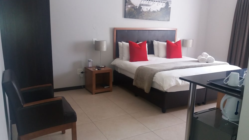 Clanwilliam Hotel by Country Hotels 11/28