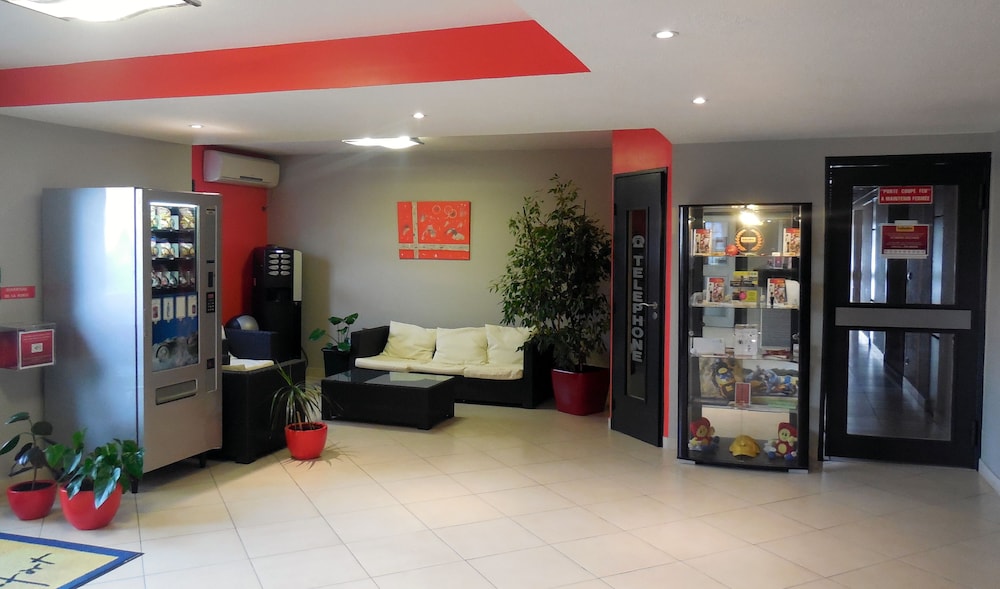 Kyriad Direct Orleans Nord - Cap Saran 11/50