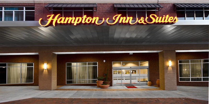 Hampton Inn and Suites Raleigh Downtown 2/75