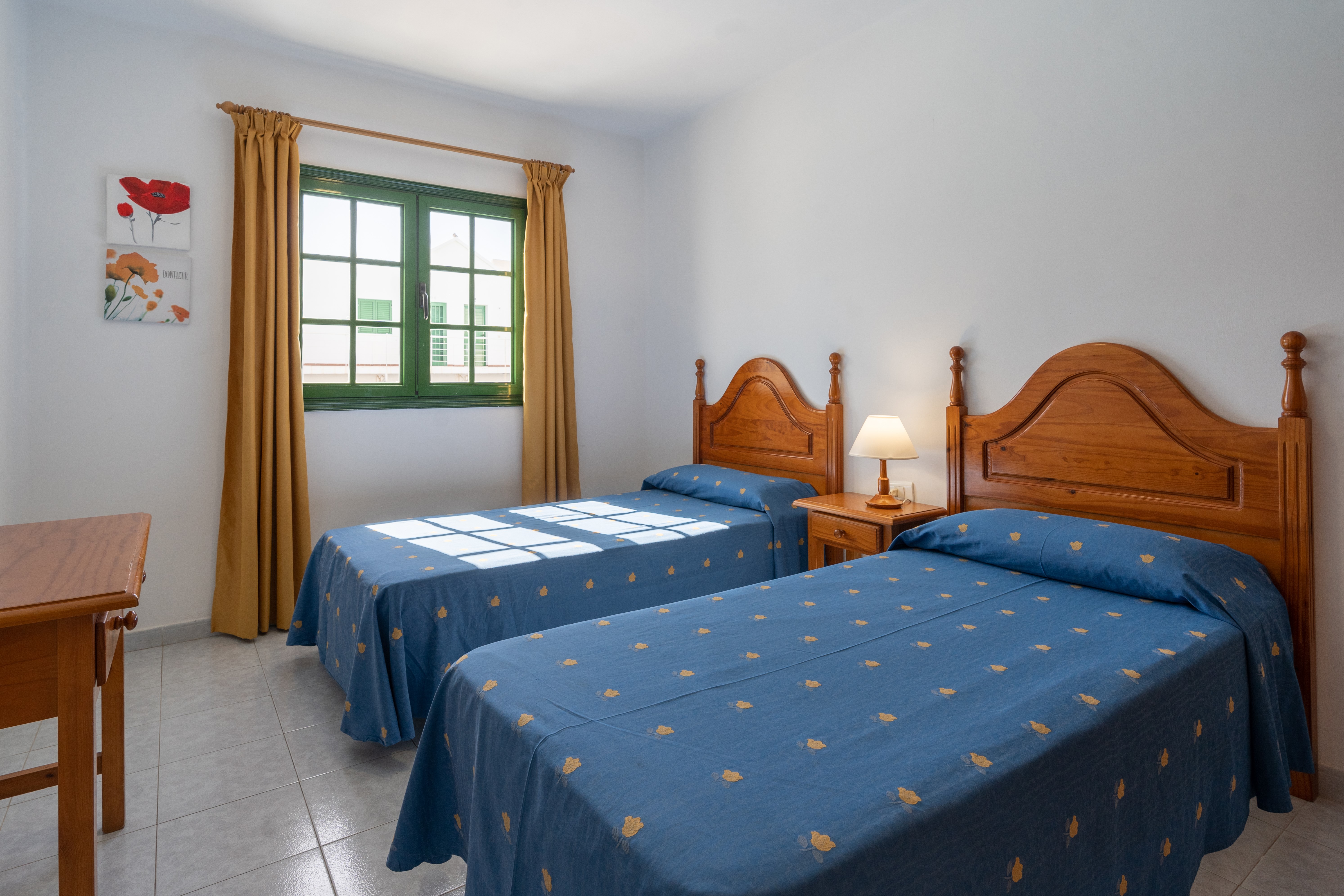1 BEDROOM, APARTMENT