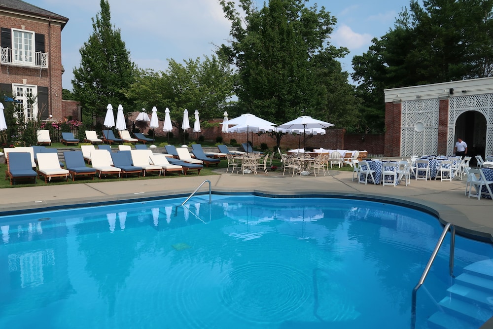 Glen Cove Mansion Hotel 1/51