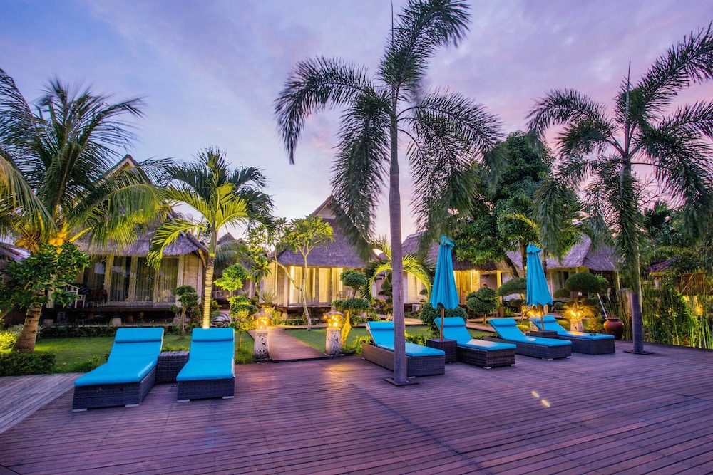 Lembongan Bay Shore Huts 59/71