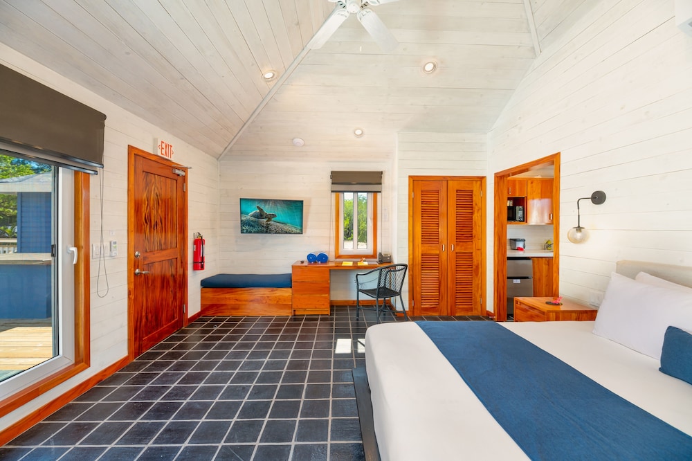 Barefoot Cay Resort 16/67