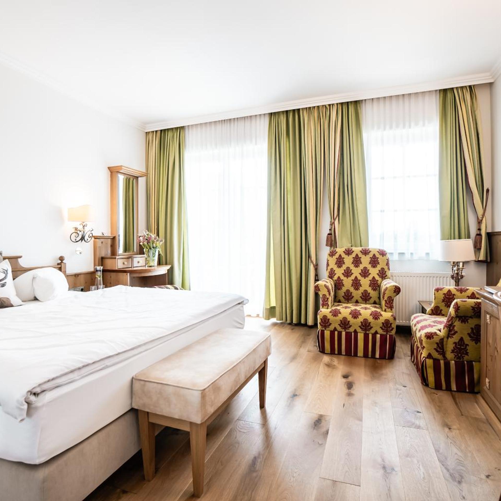 Deluxe, Double Bed, Garden or Parking View، Hubertushof 7/10