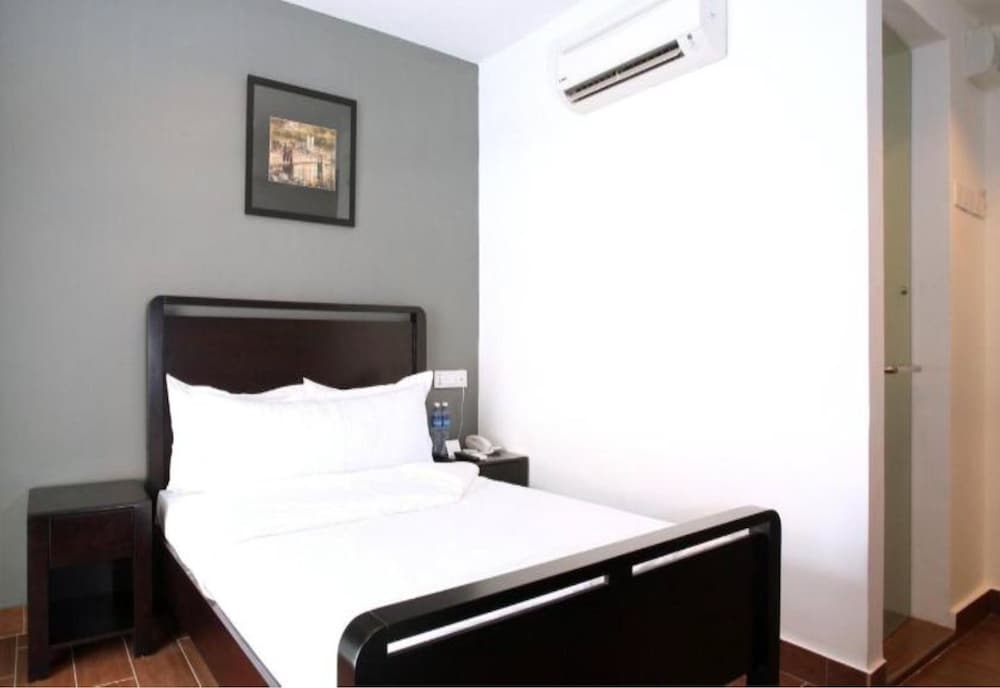 Crossroads Hotel 18/46