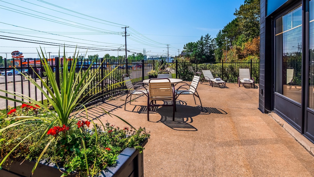 Best Western Plus Mont-Laurier 28/46