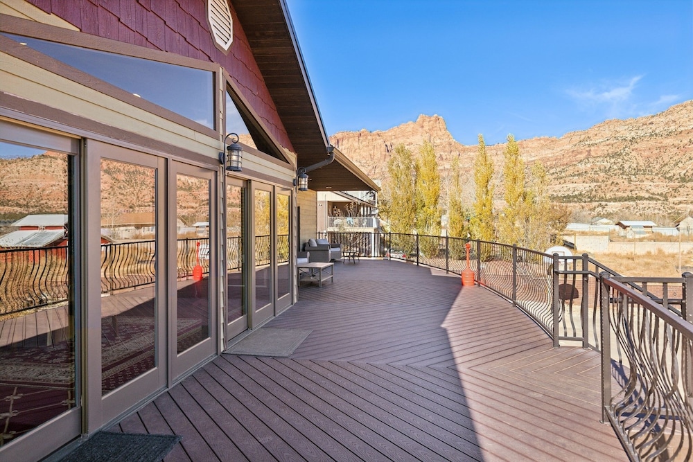 Zion Cliff Lodge 21/50