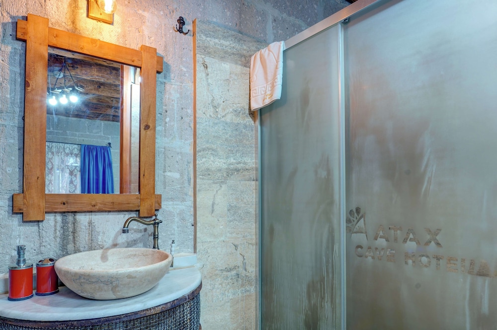 Atax Cave Hotel 47/50