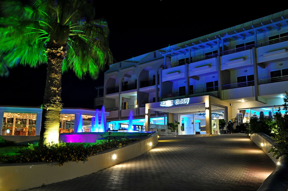 Sea Melody Beach Hotel And Apartments photo3