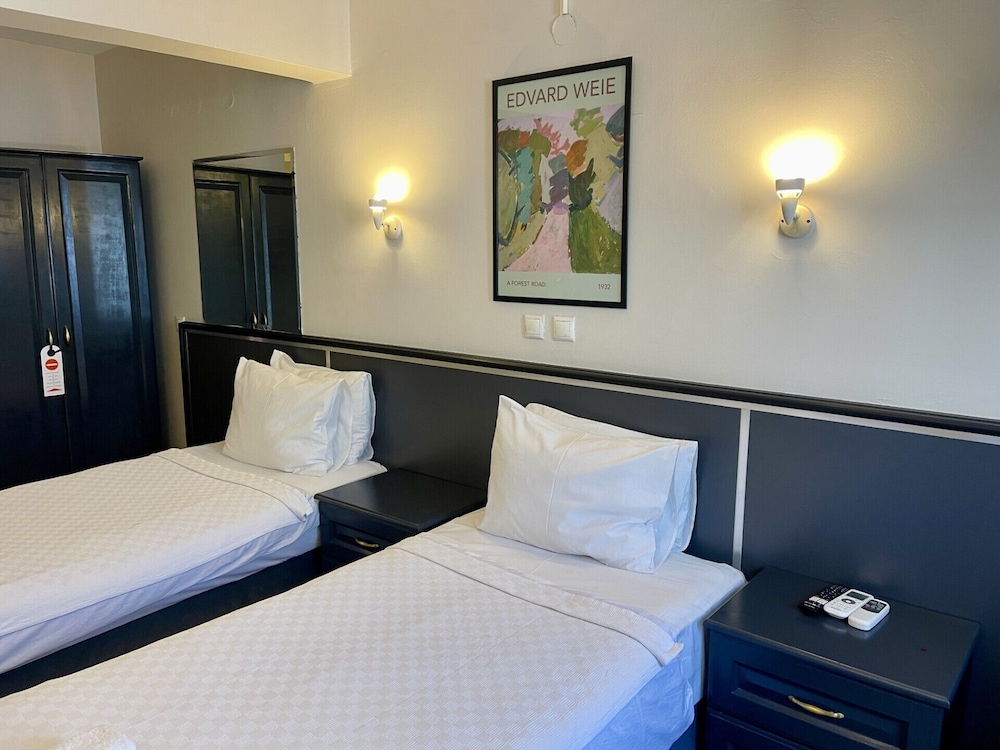 Otel Balca 24/43