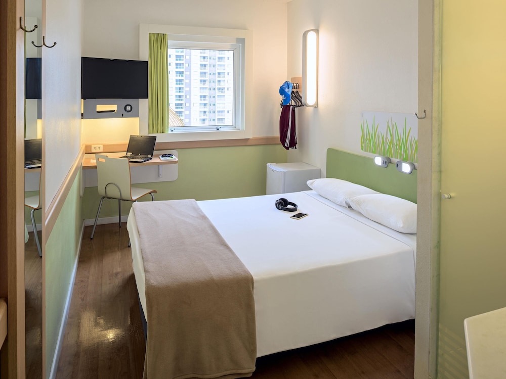 SUPERIOR, DOUBLE BED