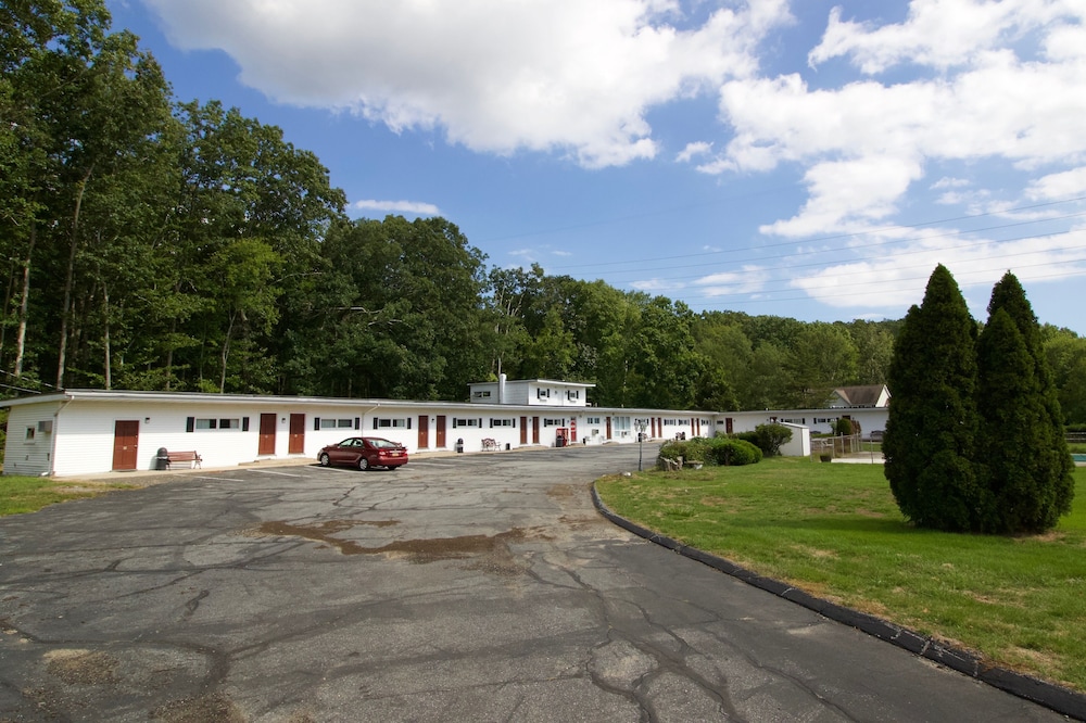Oakdell Motel 45/57