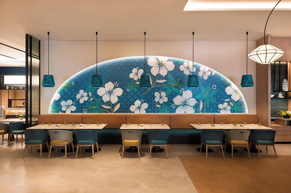 Iconic Marjorie Hotel, a Tribute Portfolio Hotel 33/60