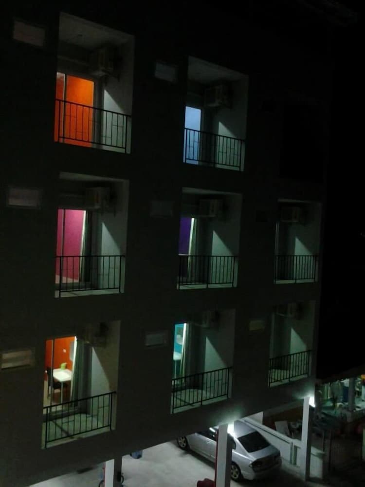 Sukwimol Place Hotel 3/35