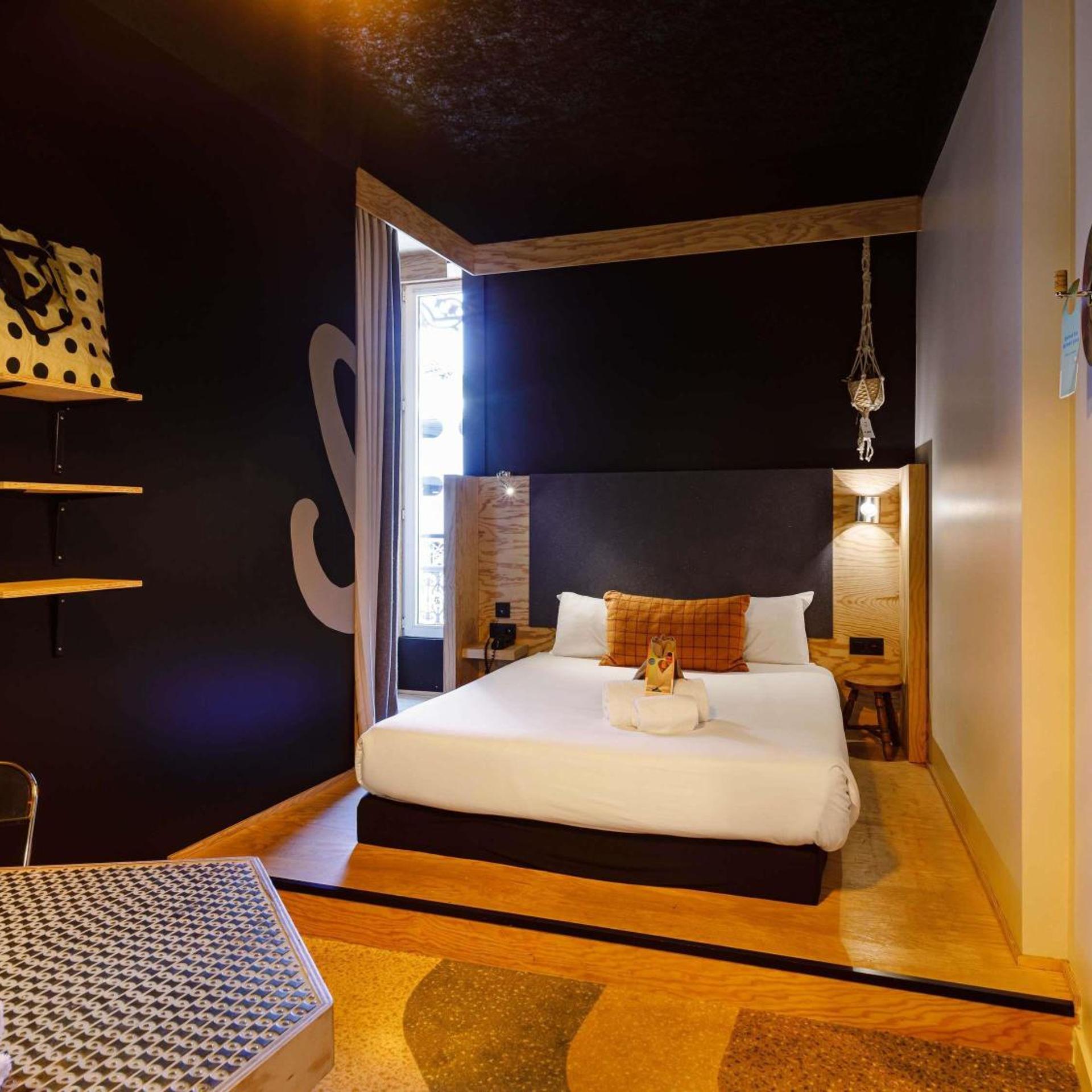 Pure, Double Bed
