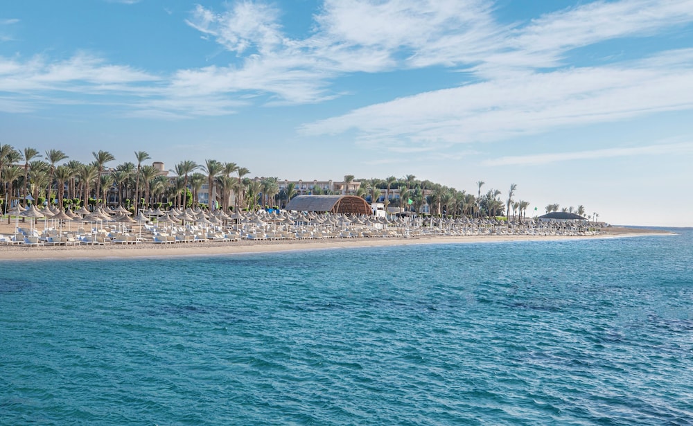 FLOW Spectrum Resort Sahl Hasheesh 99/102