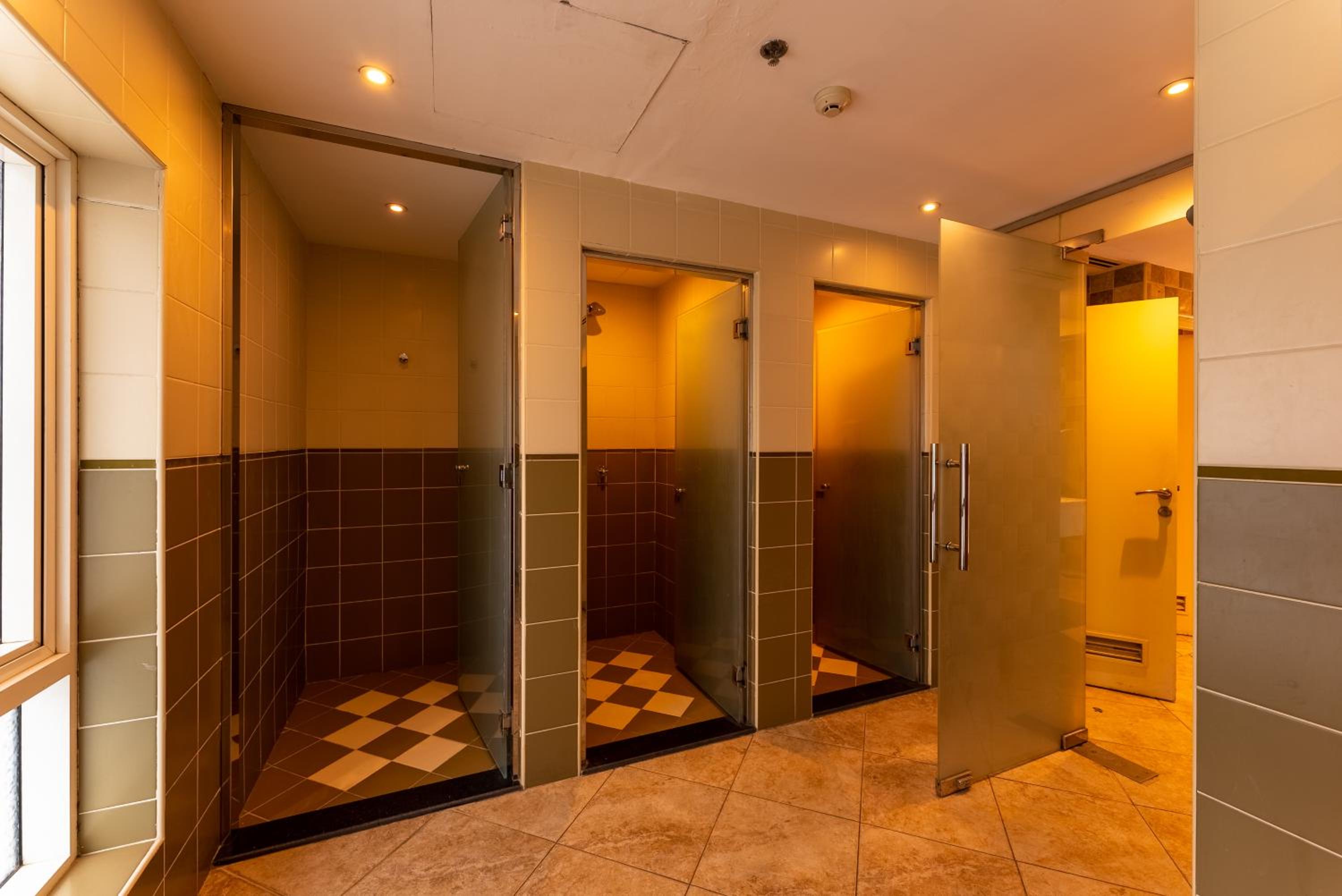 Gulf Oasis Hotel Apartments 29/55
