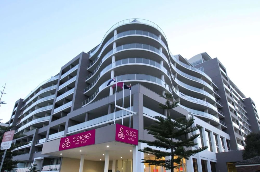 Sage Hotel Wollongong 4/75
