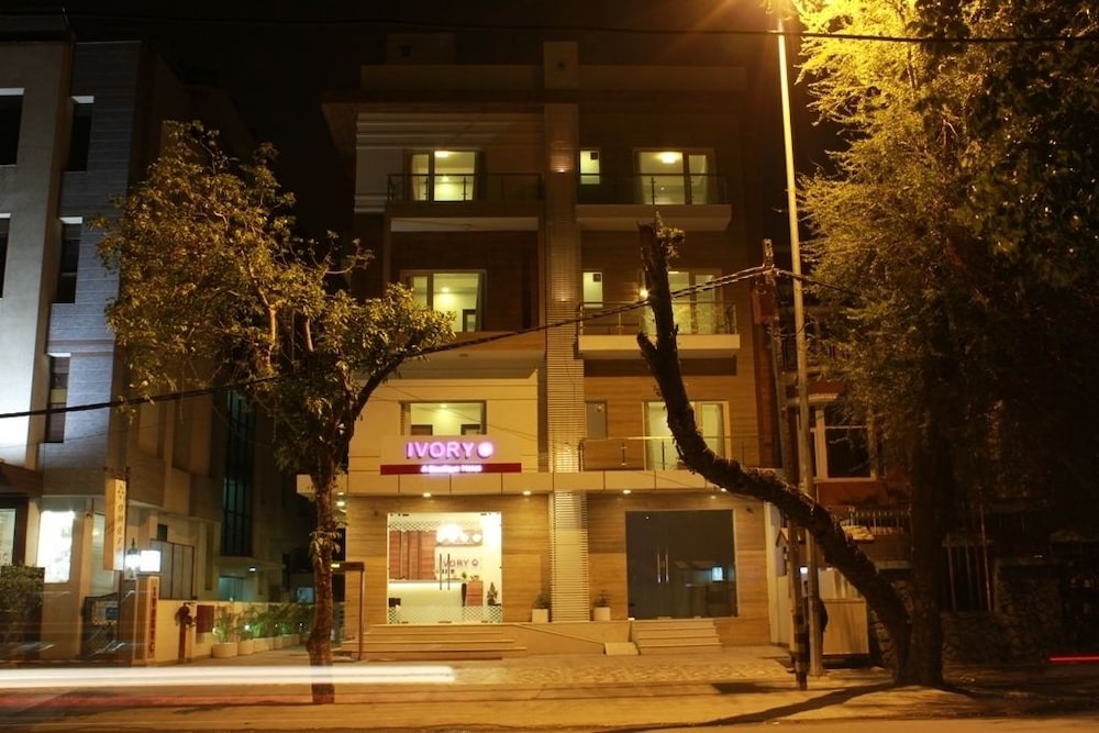 Hotel Ivory 32 photo1