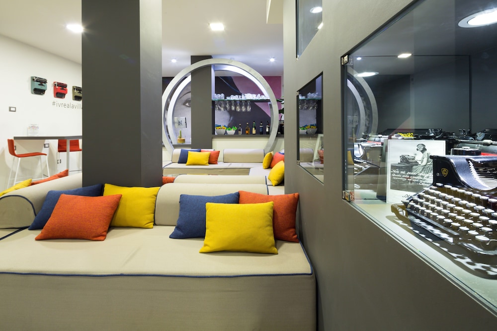 La Villa, Sure Hotel Collection by Best Western 53/76