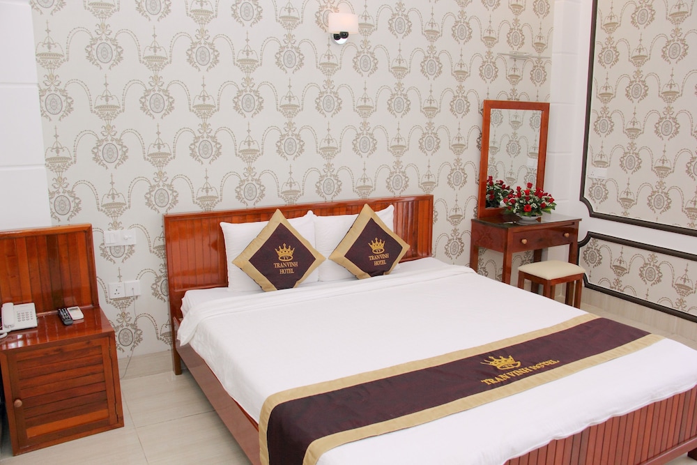 Tran Vinh Hotel 13/66