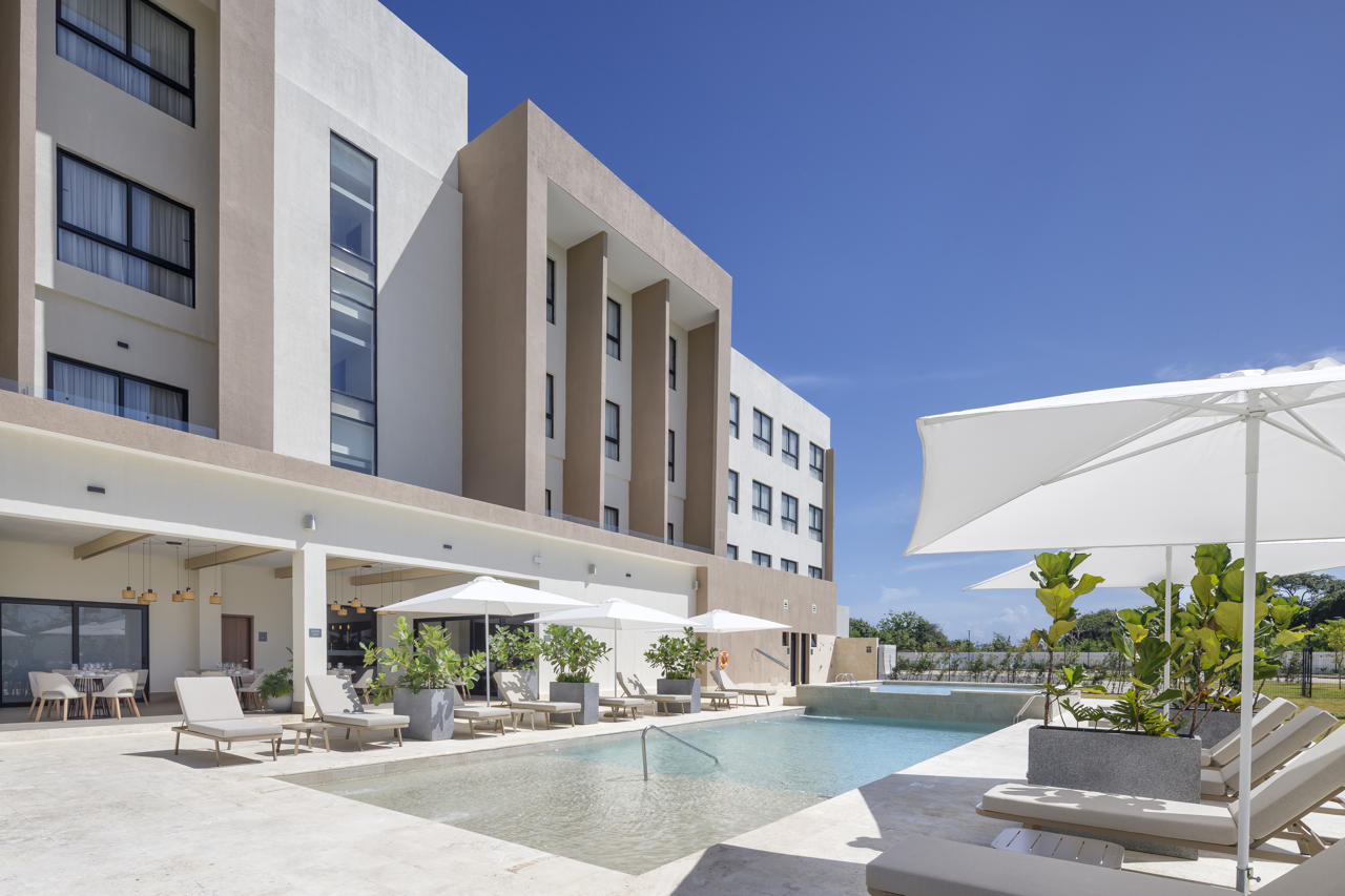 Holiday Inn by IHG Puerto Plata - Cofresi Bay Area 52/56