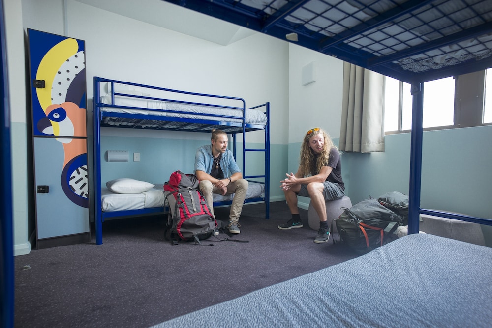 YHA Sydney Central 13/32