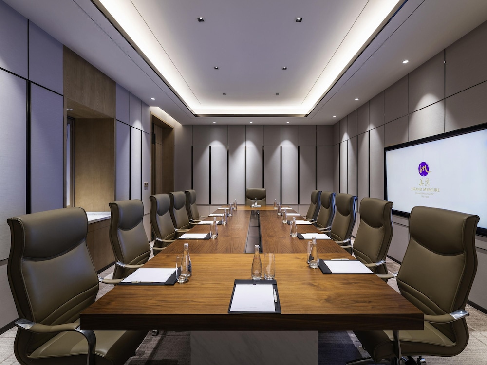 Grand Mercure Shanghai Lingang 38/50