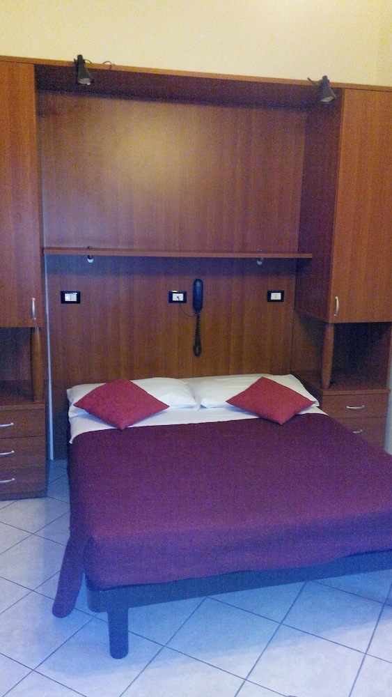 Le Tre Stazioni Hotel 10/27