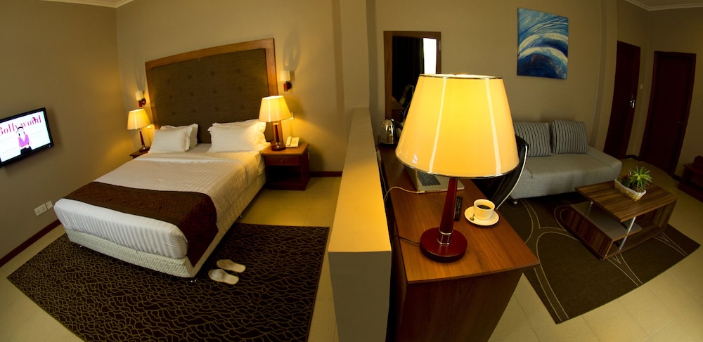 Seascape Hotel 13/39