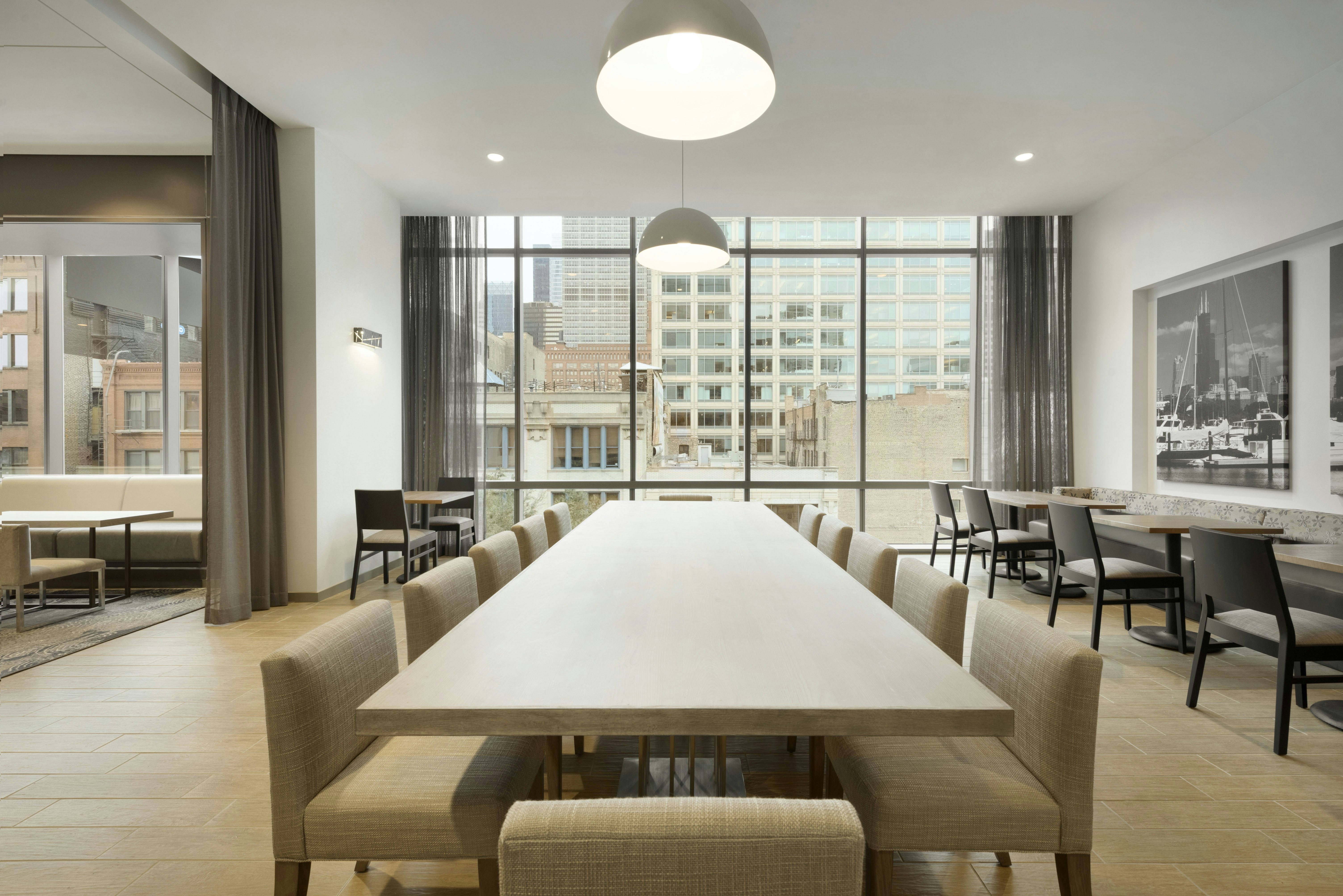 Hampton Inn Chicago West Loop Fulton Market Area 30/49