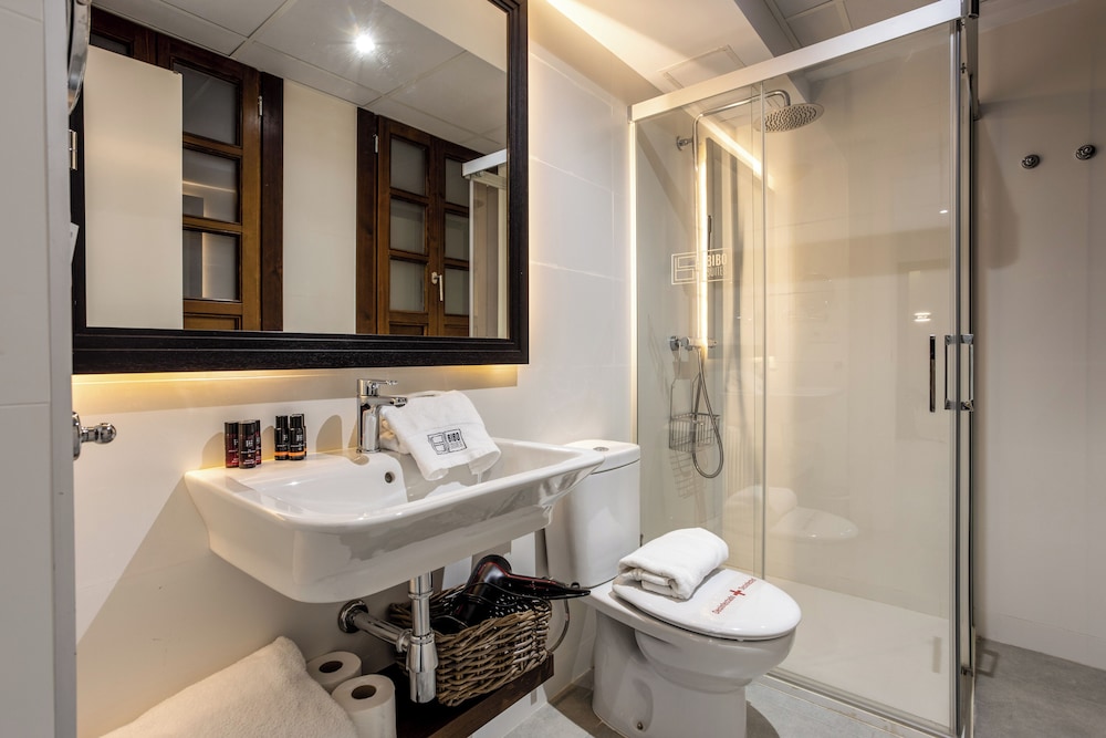 Bibo Suites Plaza Nueva 42/48