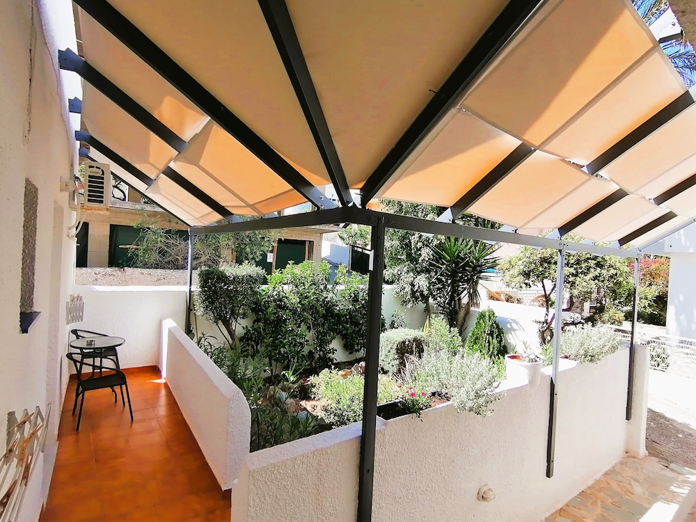 Perdika Mare Guesthouse 6/39