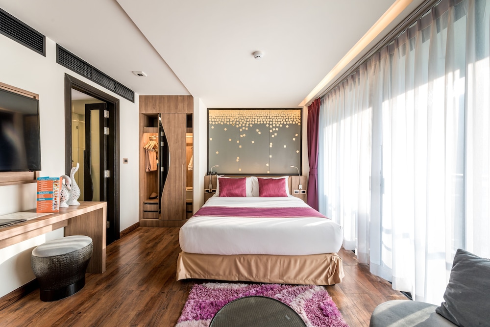 The Beach Heights Resort 33/76