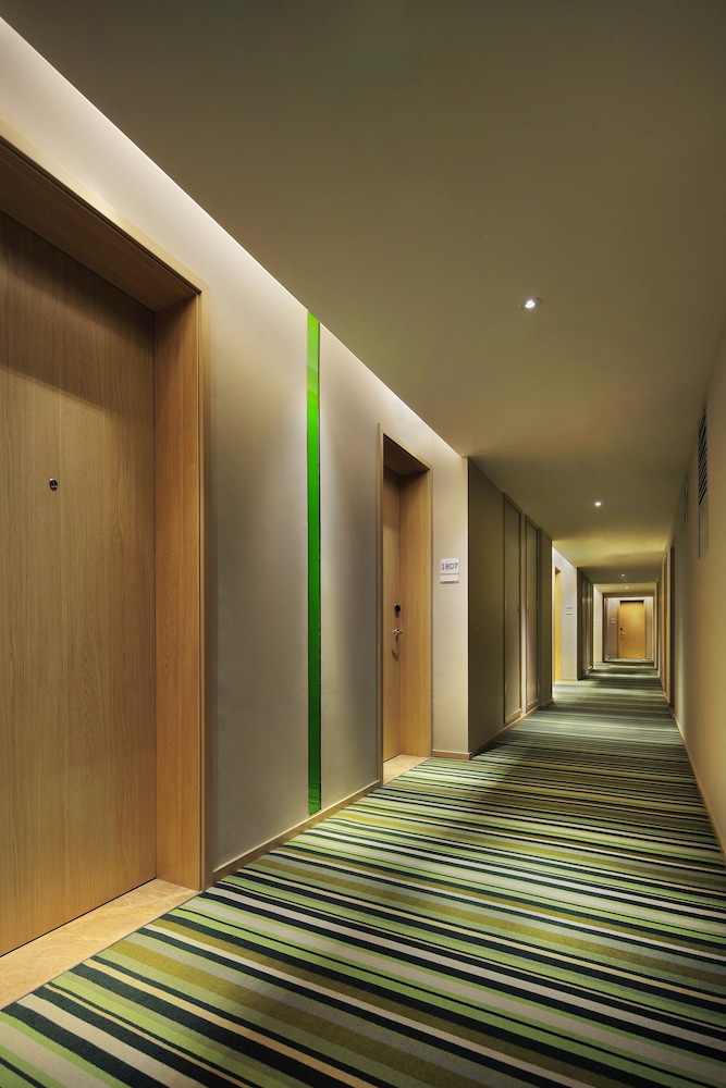 Mercure Nanchang Sunac 33/45