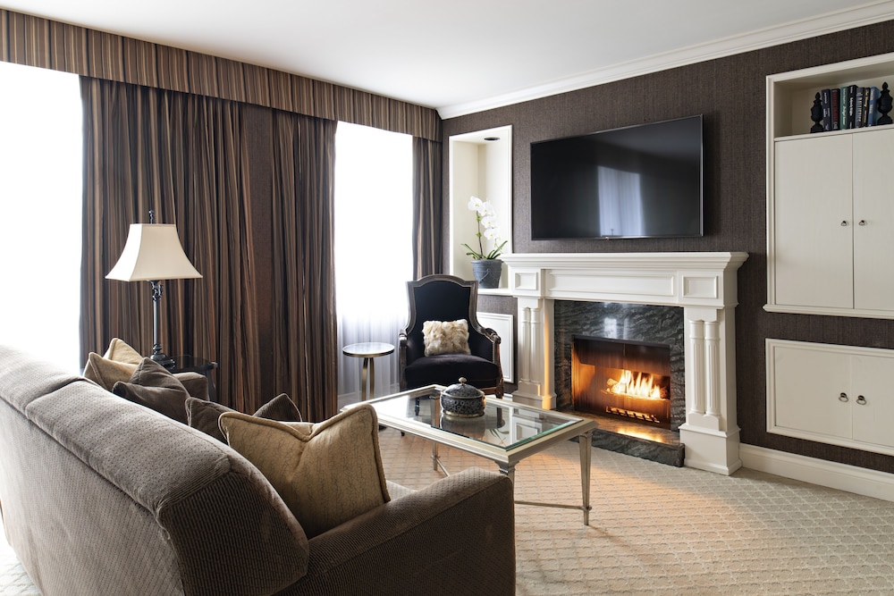 Wedgewood Hotel and Spa 24/50