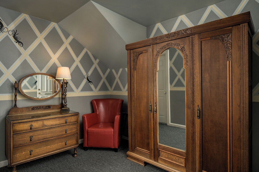 Queen Anne Bed And Breakfast 5/70