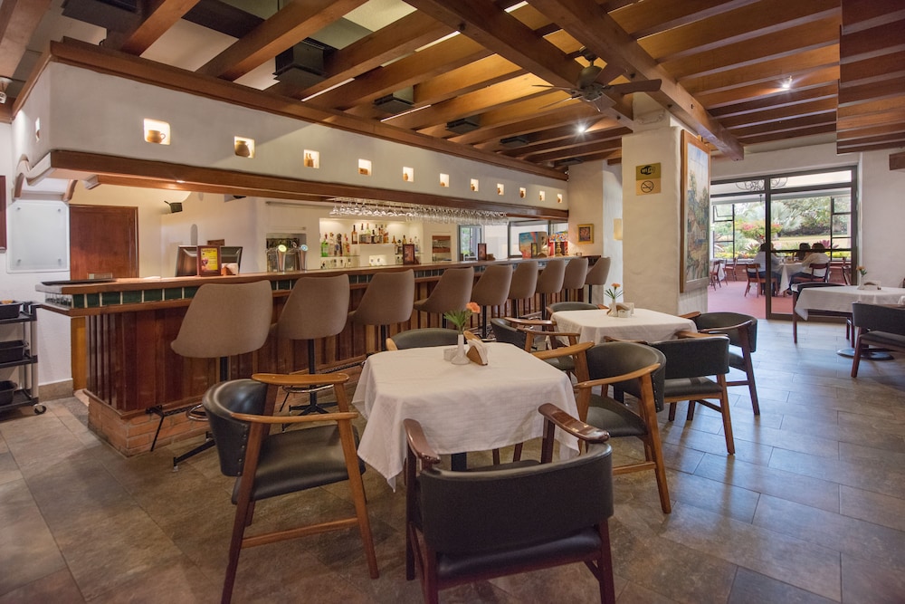 Hotel Bougainvillea San Jose 40/66
