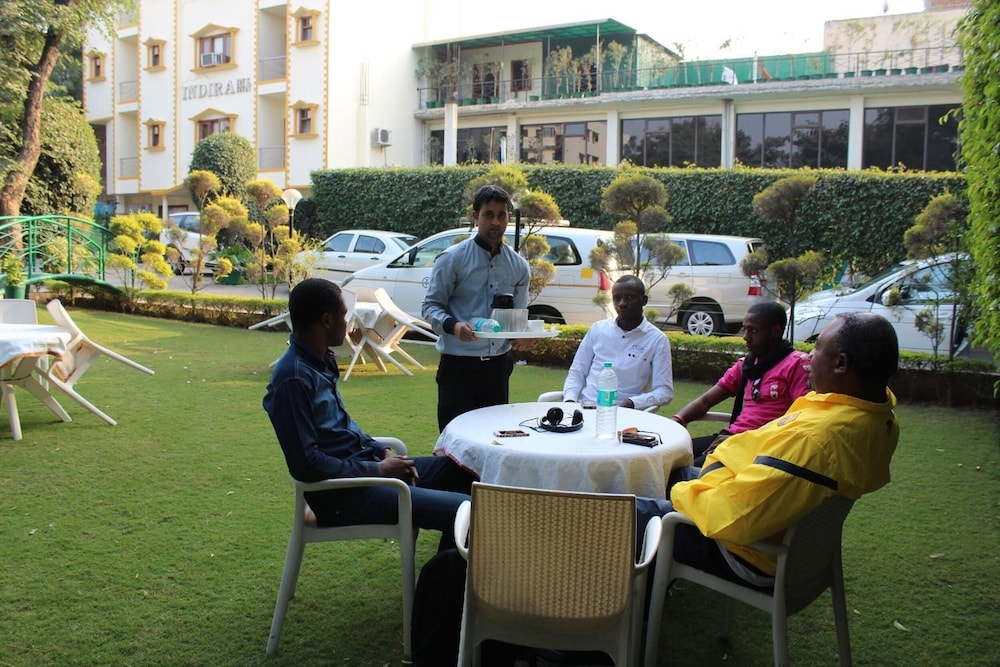 Indira International Inn 39/41