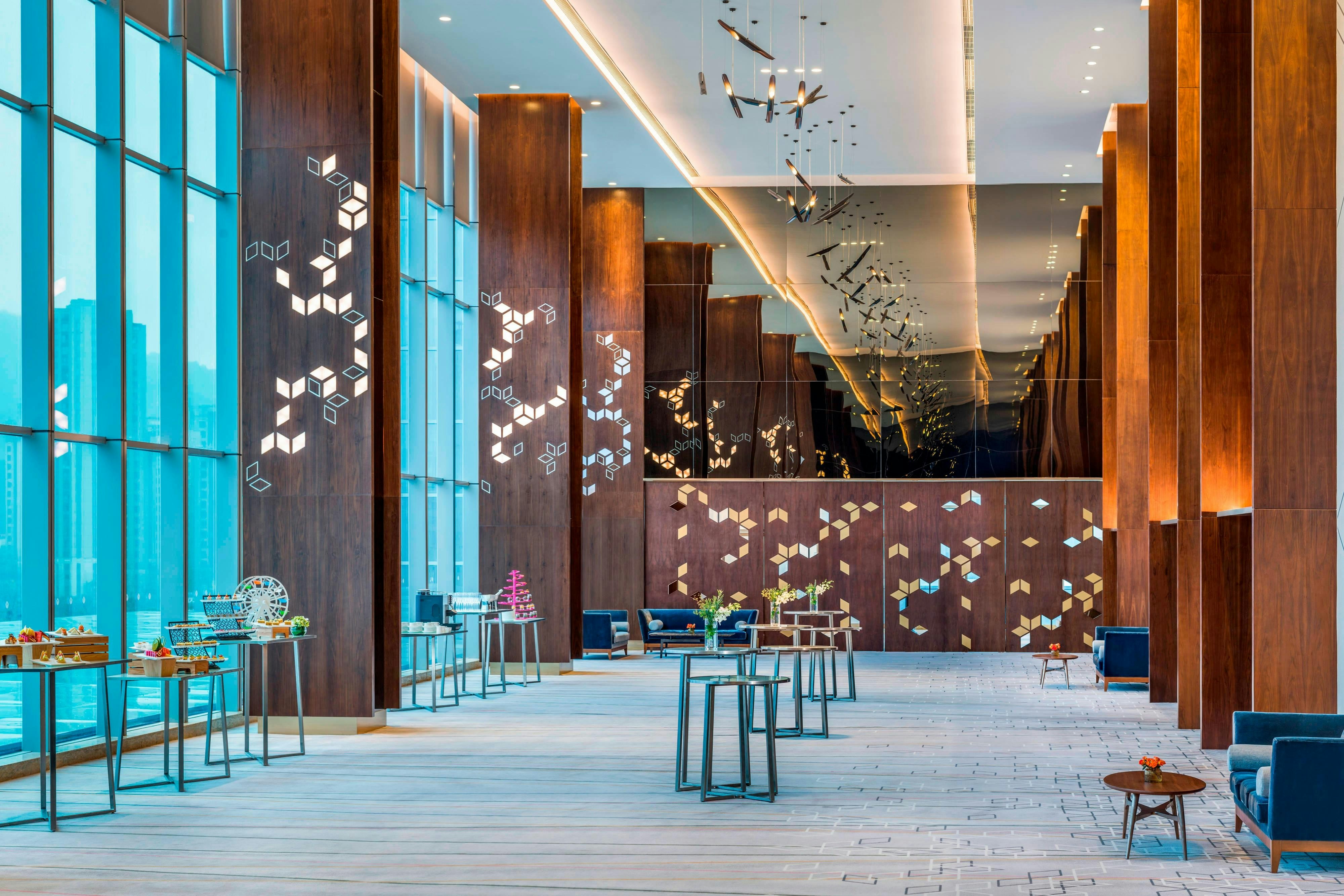 MEIXI LAKE HOTEL, A LUXURY COLLECTION HOTEL, CHANGSHA 2/13