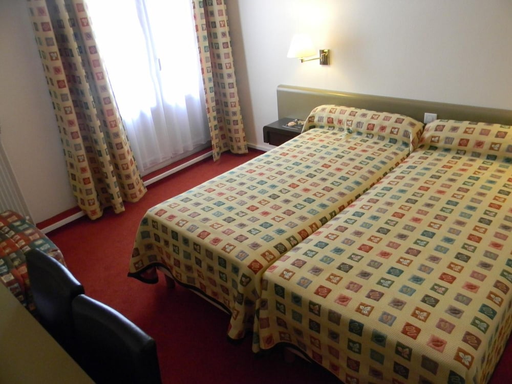 Brit Hotel Cahors Le France 7/61