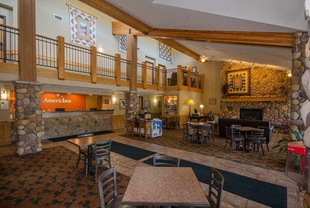 AmericInn by Wyndham Silver Bay 2/59