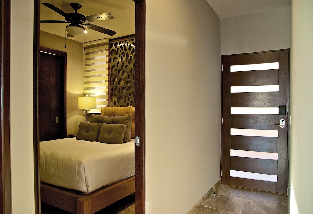 Resorts By Pinnacle 220 39/72