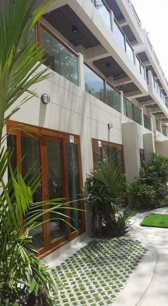 Sealey Resort Koh Larn 4/41