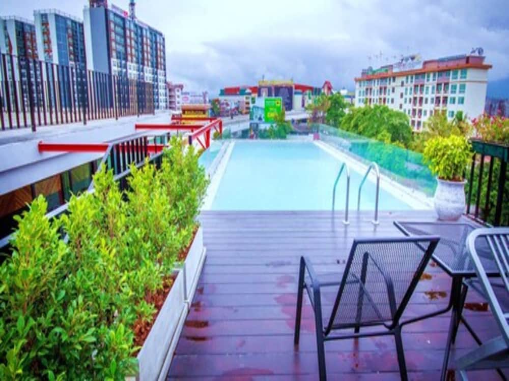 We Terminal Hotel 59/64