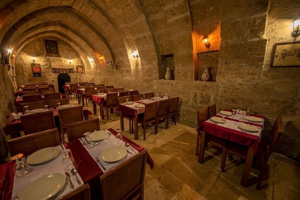 Cappadocia Antique Gelveri Cave Hotel 48/64