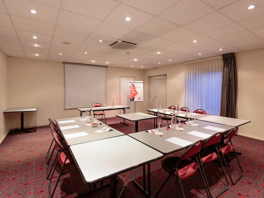 ibis Clermont Ferrand Sud Carrefour Herbet 53/57