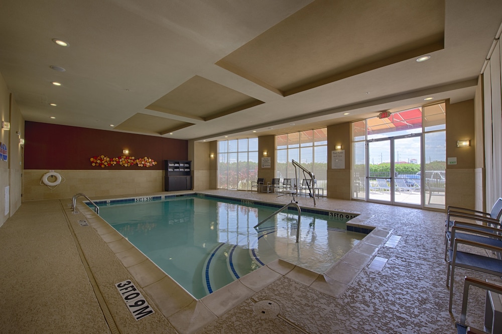 DoubleTree by Hilton Houston Westchase 26/39