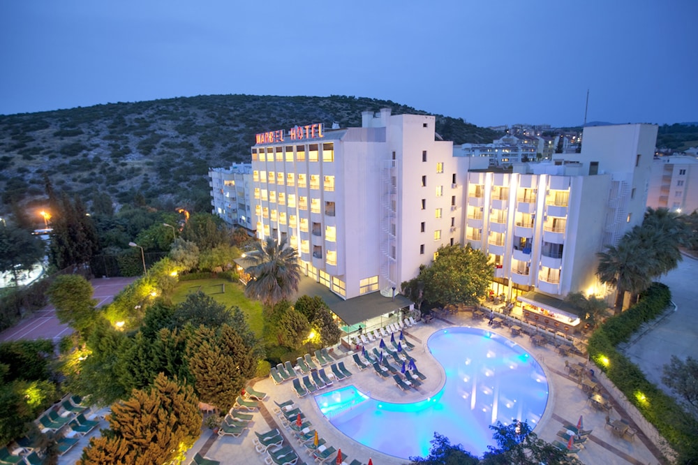 Marbel Hotel 8/60